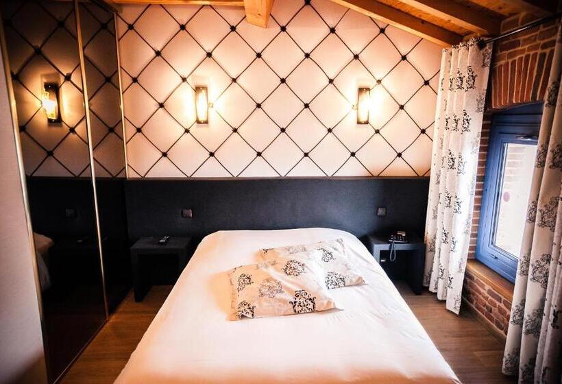 غرفة قياسية, Les Ecuries De La Tour