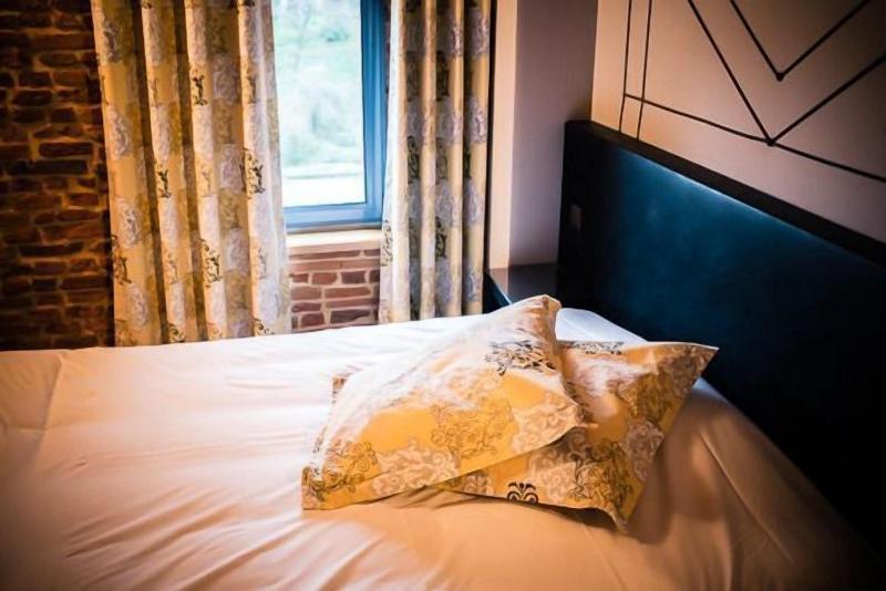 غرفة قياسية, Les Ecuries De La Tour