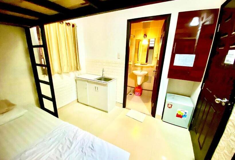 استودیوی استاندارد, Sunny Hotel Ho Chi Minh