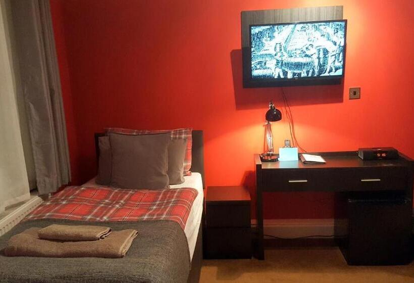 Семейный Номер, Robin 7 Lodge City Centre