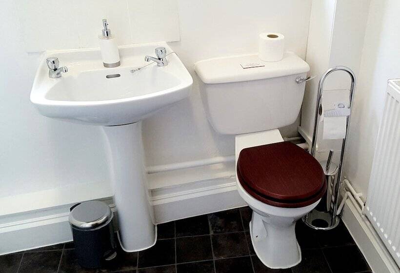 Семейный Номер, Robin 7 Lodge City Centre