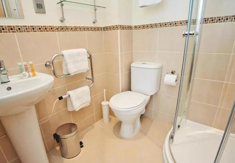 スーペリアールーム, The Burlington