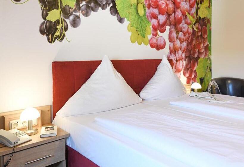 标准间带阳台, Moselstern Hotel Fuhrmann