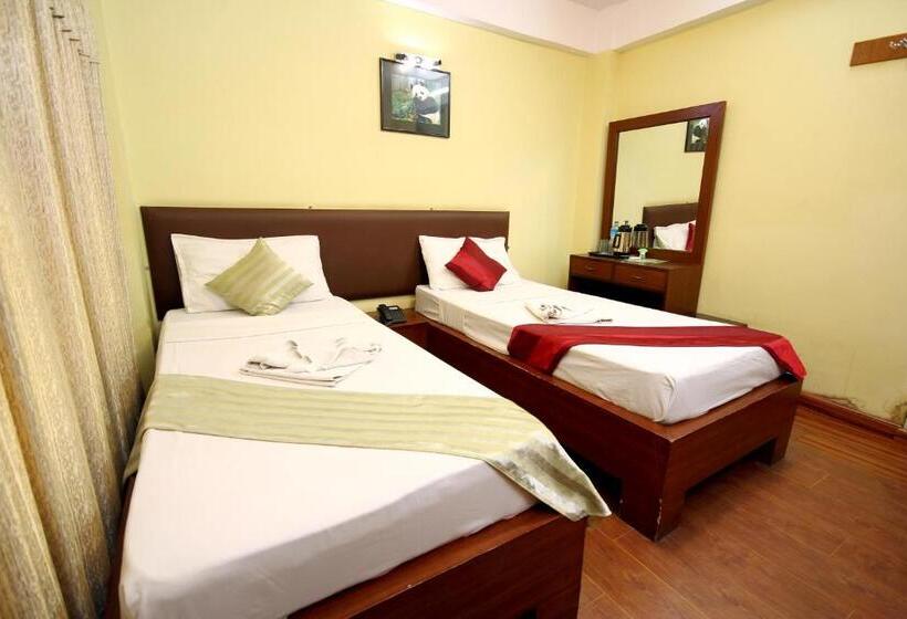 اتاق اکونومی, New Hotel Panda