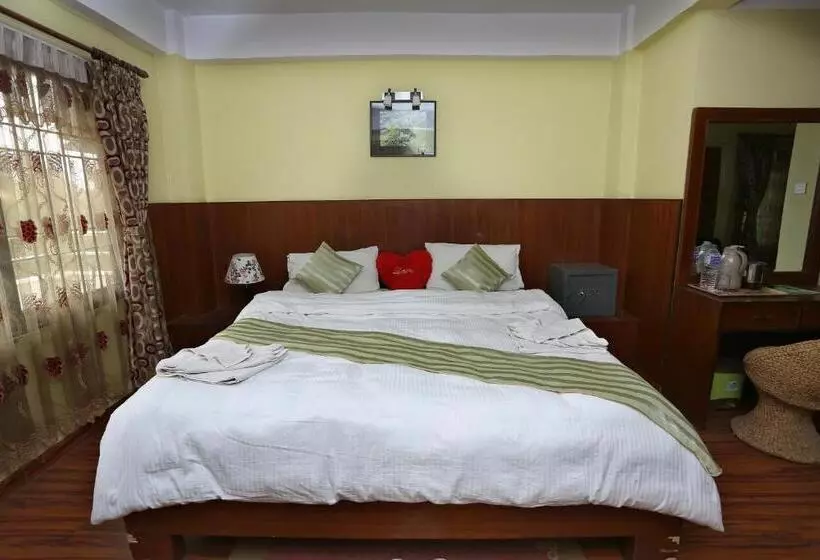 اتاق لوکس, New Hotel Panda
