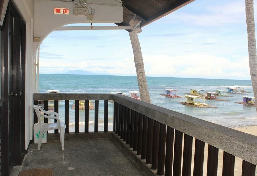 חדר דלוקס, The Coral Beach Club