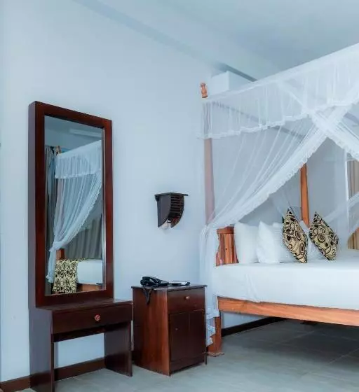 Mini suite with sea view, Rock Fort