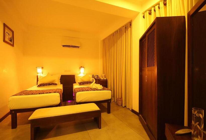 غرفة قياسية, Rock Fort