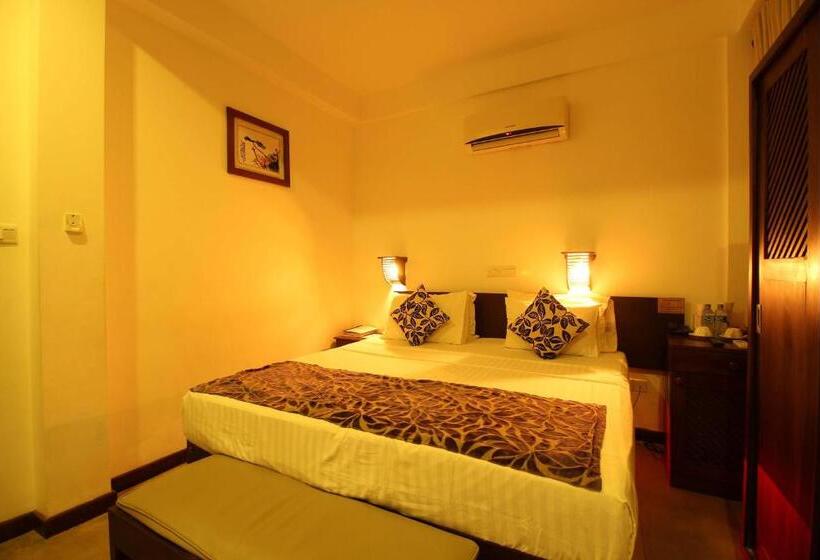 غرفة قياسية, Rock Fort