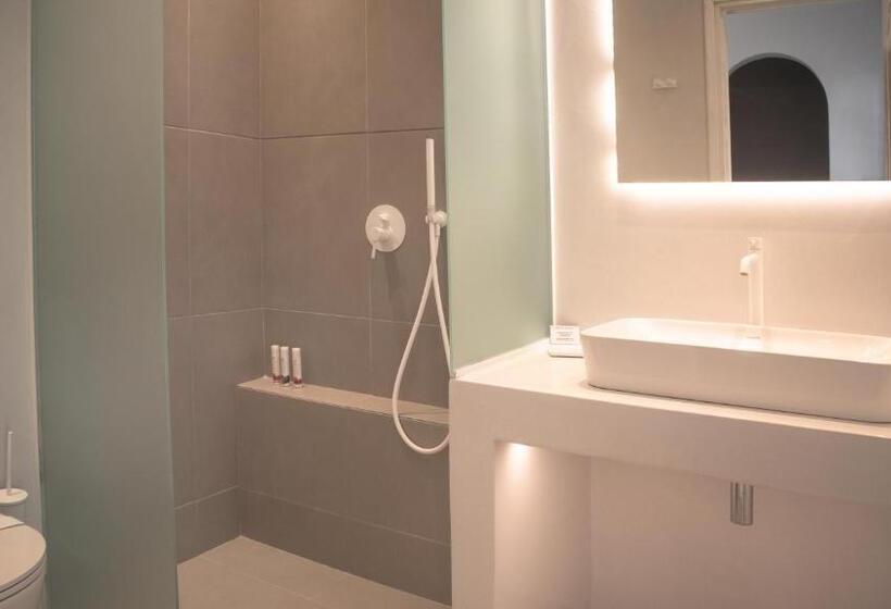 Family studio with sea view, Kritikakis Village