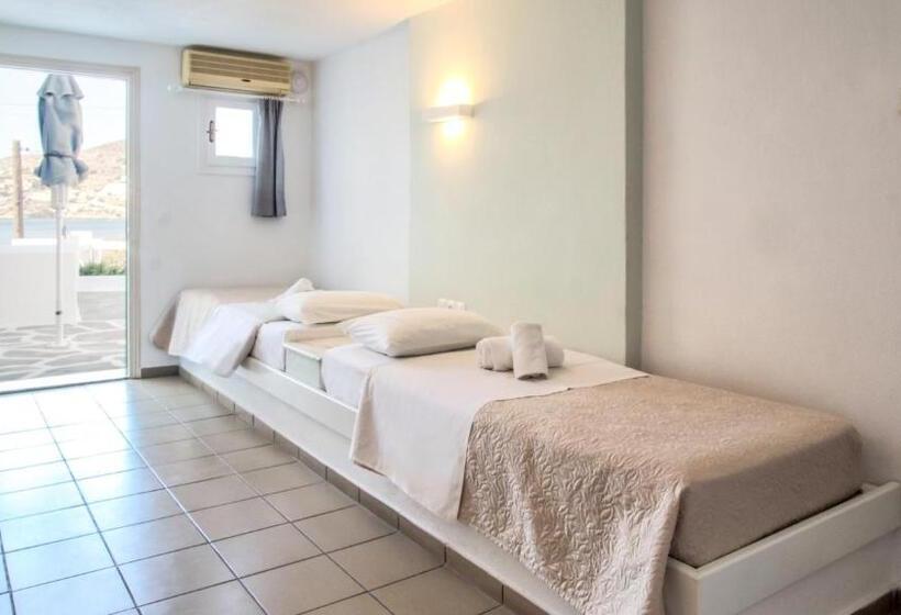 Classic studio with sea view, Kritikakis Village