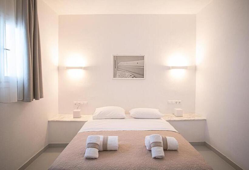 Family flat with sea view, Kritikakis Village