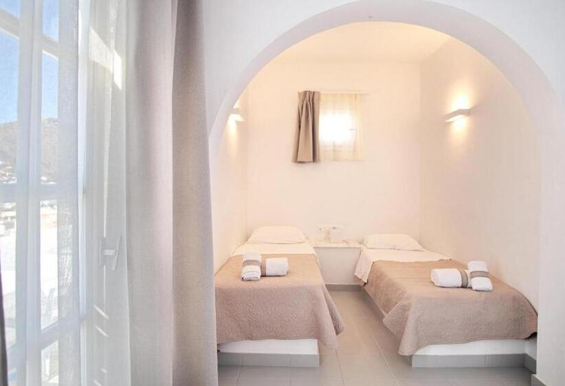 Family flat with sea view, Kritikakis Village