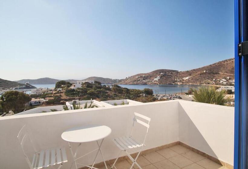 Family flat with sea view, Kritikakis Village