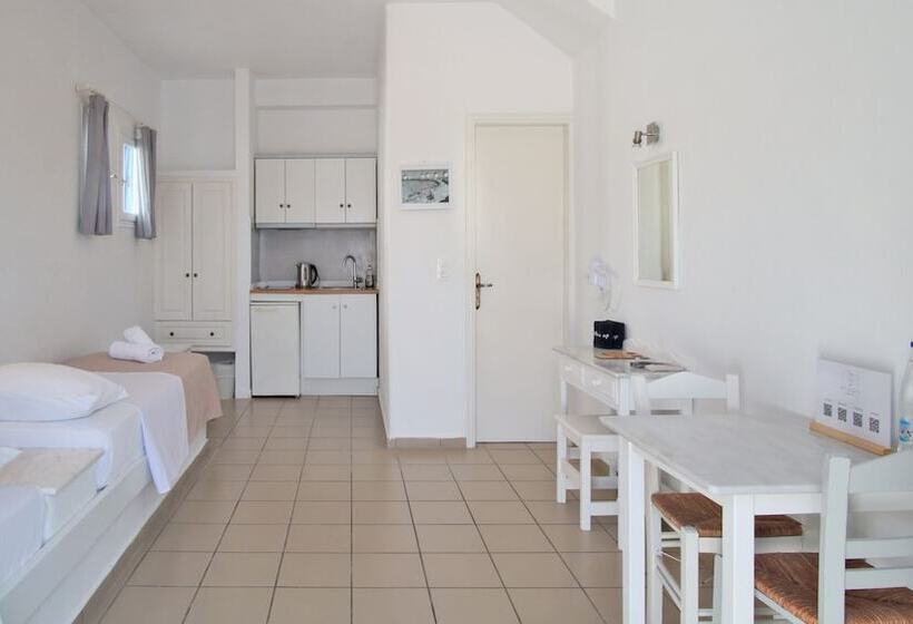 Classic studio with sea view, Kritikakis Village