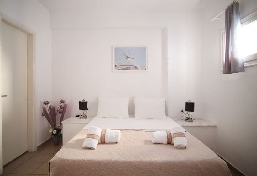 Студия Классика, Kritikakis Village