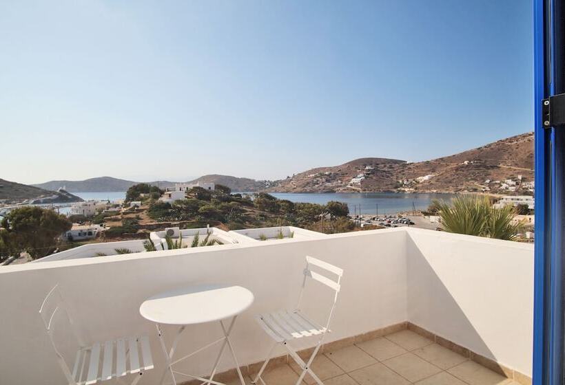 Family flat with sea view, Kritikakis Village