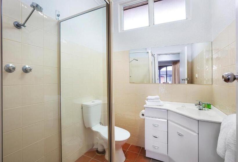 استودیو خانوادگی, Boomerang