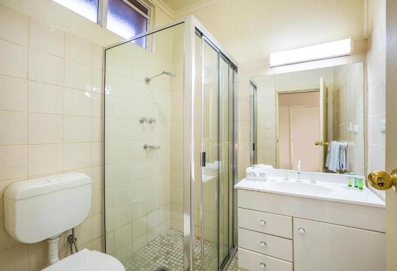 استودیو خانوادگی, Boomerang