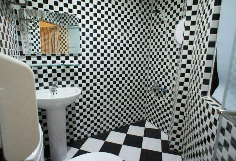 اتاق استاندارد, Galaxy Mini Inn