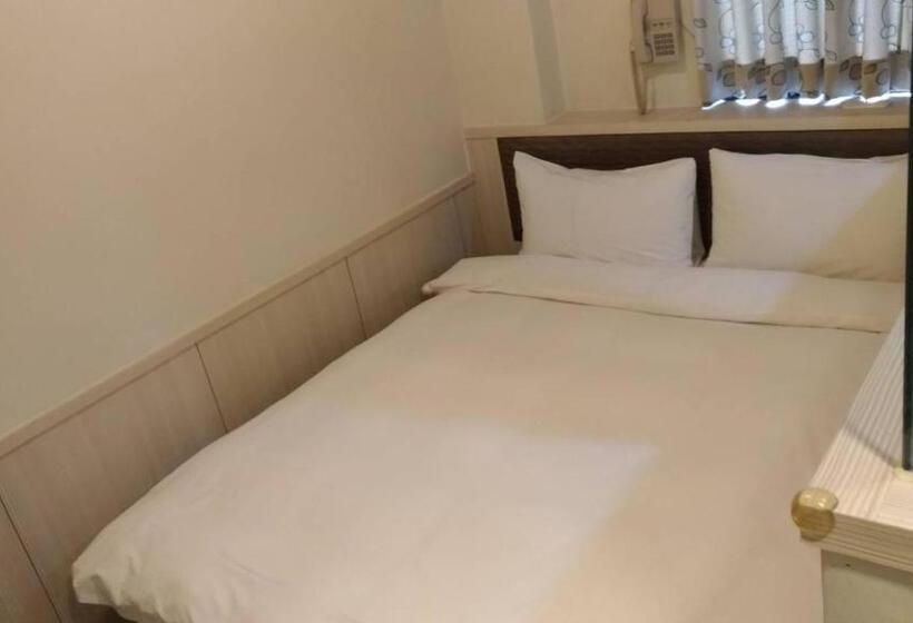 اتاق استاندارد, Galaxy Mini Inn
