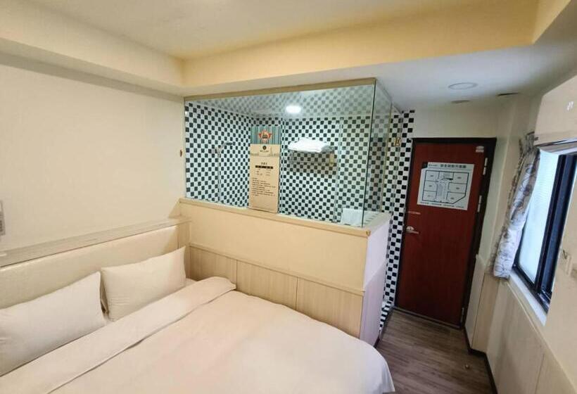 اتاق استاندارد یک نفره, Galaxy Mini Inn