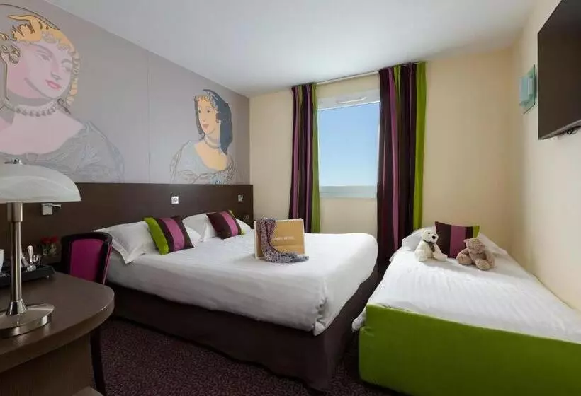 スタンダードトリプルルーム, B&b Hotel Colmar Liberté 4 étoiles