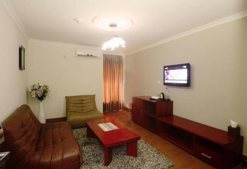 سوییت لوکس, La Falaise Yaounde