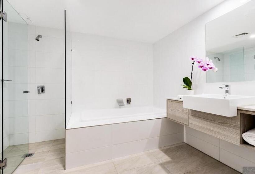 Люкс Вид на Сад, Miramare Gardens Boutique Accommodation