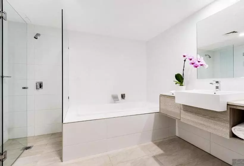 ガーデンビュースイート, Miramare Gardens Boutique Accommodation