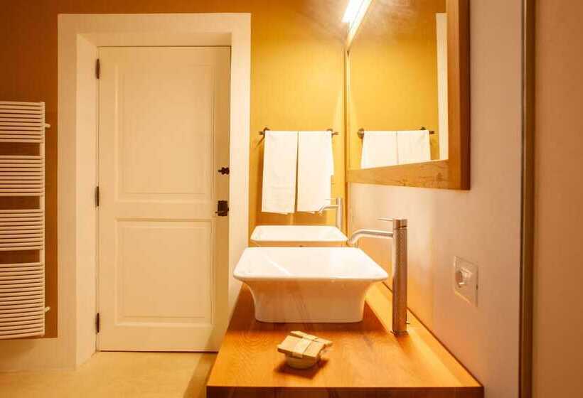 סוויטת ג'וניור סופריור, Naturalis Bio Resort