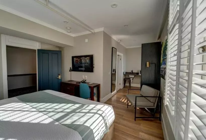Standard-invahuone King-vuode, Petaluma, Tapestry Collection By Hilton
