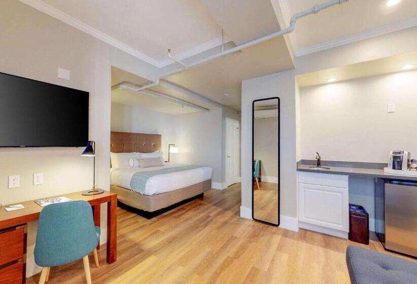 带大床的标准间, Petaluma, Tapestry Collection By Hilton