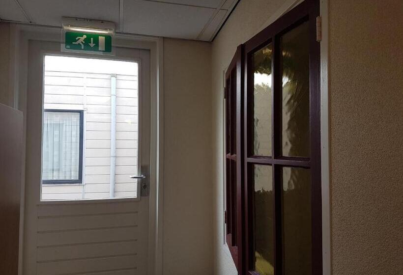 Economy Single Room, Restaurant 't Trefpunt