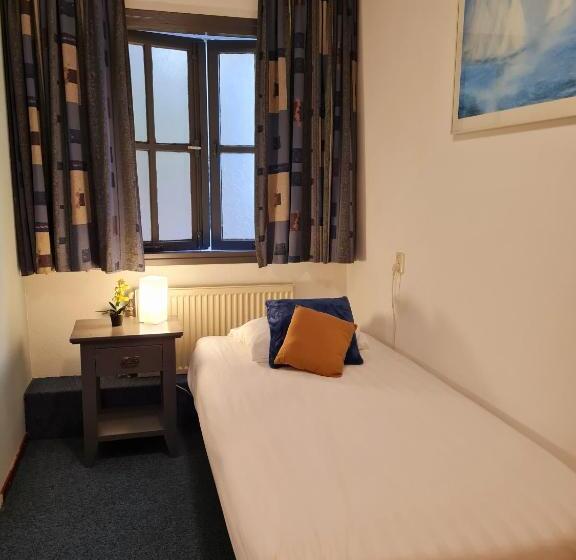 Economy Single Room, Restaurant 't Trefpunt