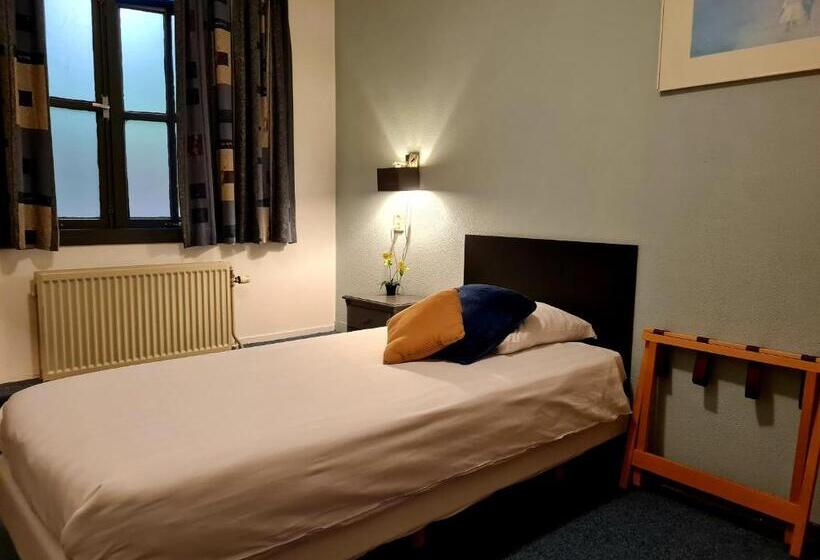 Economy Single Room, Restaurant 't Trefpunt