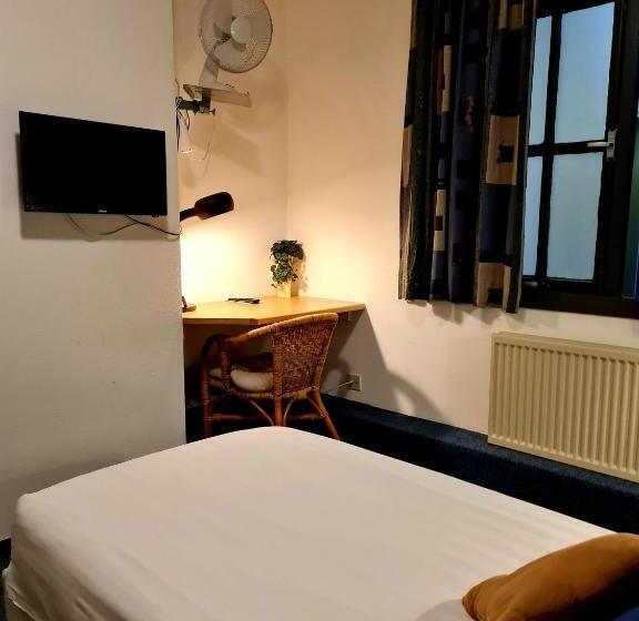 Economy Single Room, Restaurant 't Trefpunt