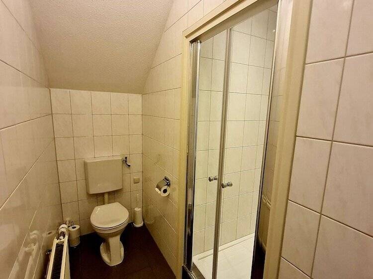 Basic Room, Restaurant 't Trefpunt