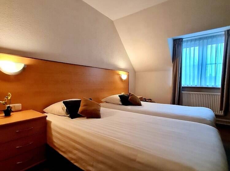 Basic Room, Restaurant 't Trefpunt