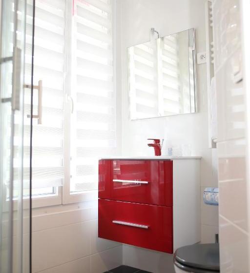 اتاق خانوادگی, Maison Urbaine