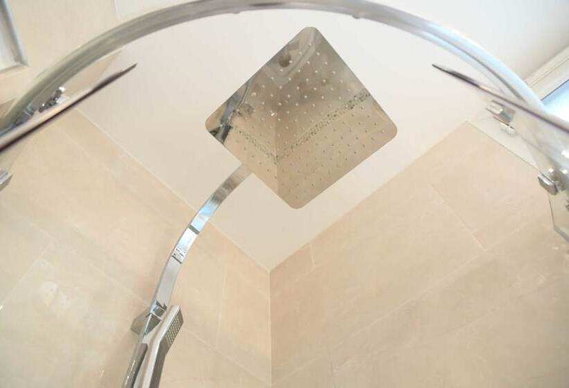 اتاق استاندارد یک نفره, Maison Urbaine