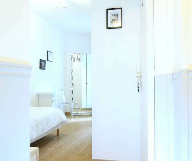 اتاق استاندارد یک نفره, Maison Urbaine