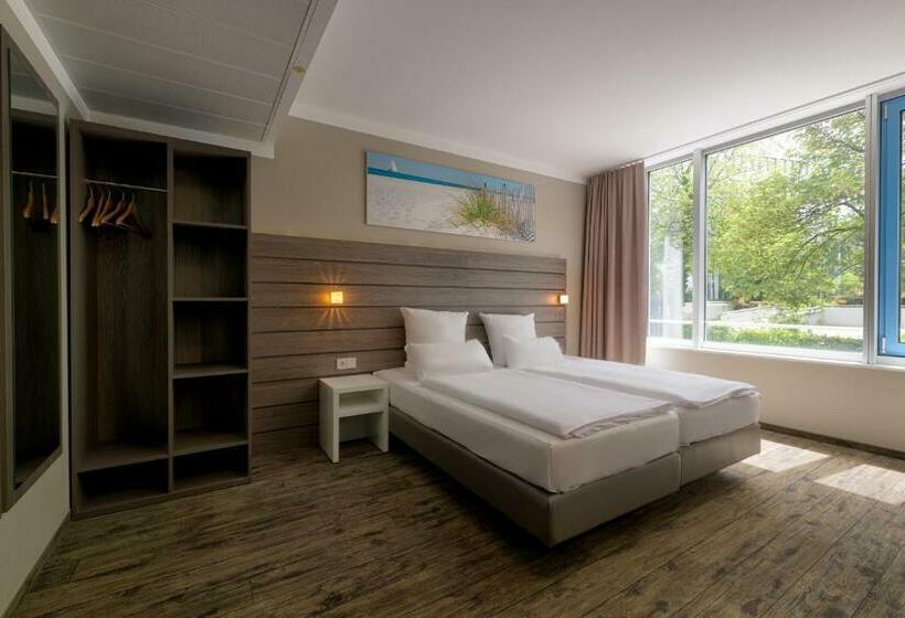 Номер Стандарт, Tulip Inn München Messe