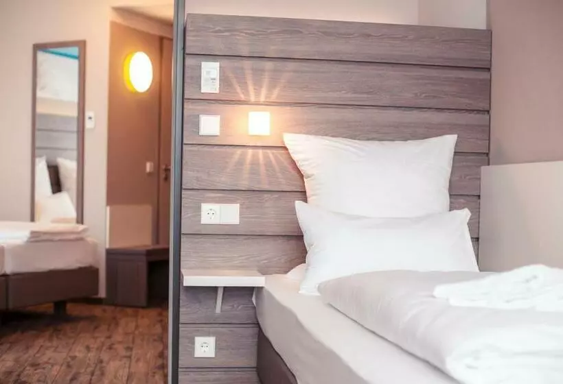 スタンダードシングルルーム, Tulip Inn München Messe