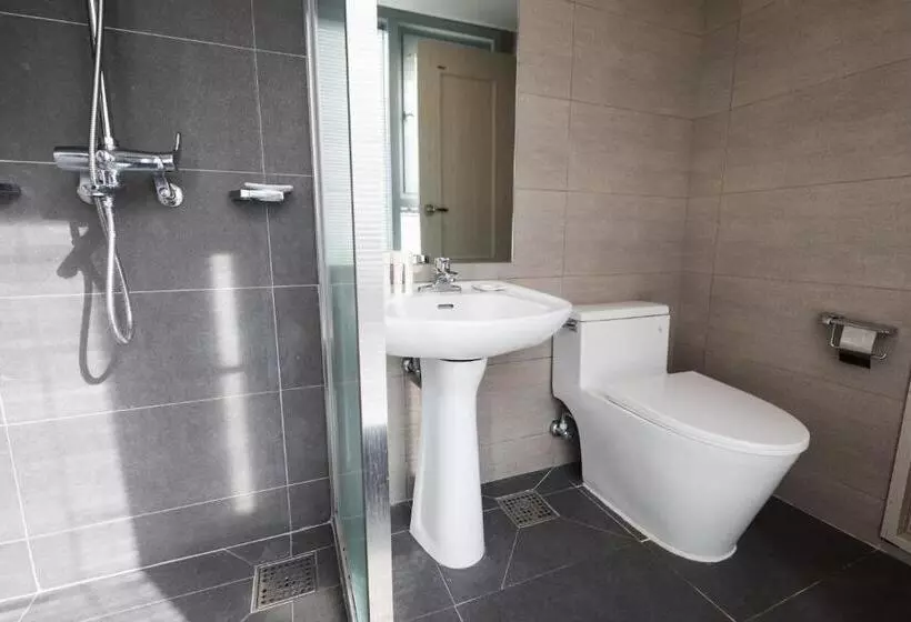سوئیت پرزیدنت, Vistacay Hotel Worldcup