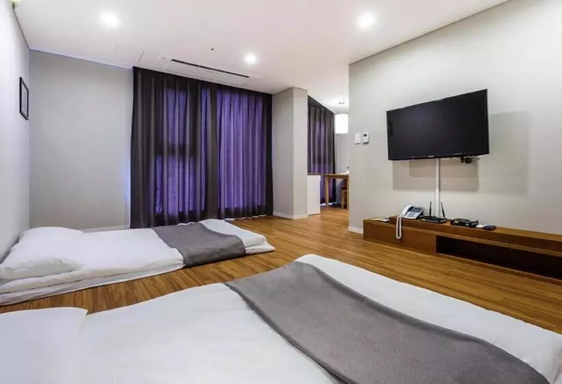اتاق خانوادگی, Vistacay Hotel Worldcup