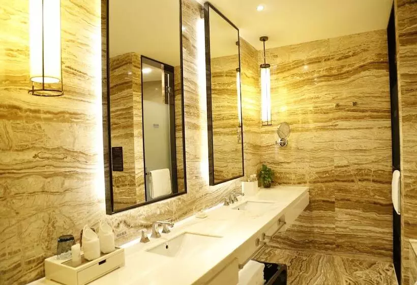 اتاق کلاب, Wyndham Chongqing Yuelai