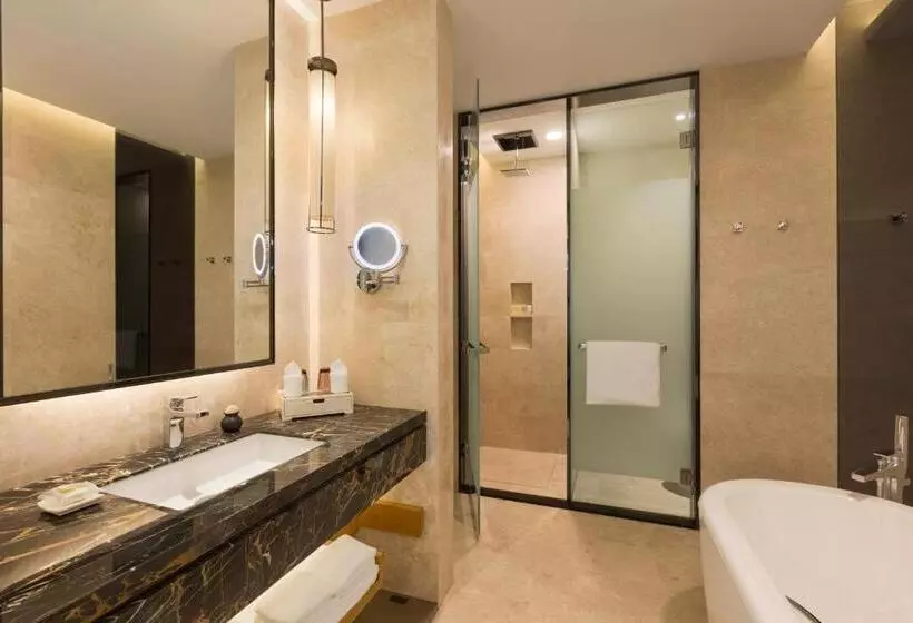 اتاق لوکس با تخت بزرگ, Wyndham Chongqing Yuelai