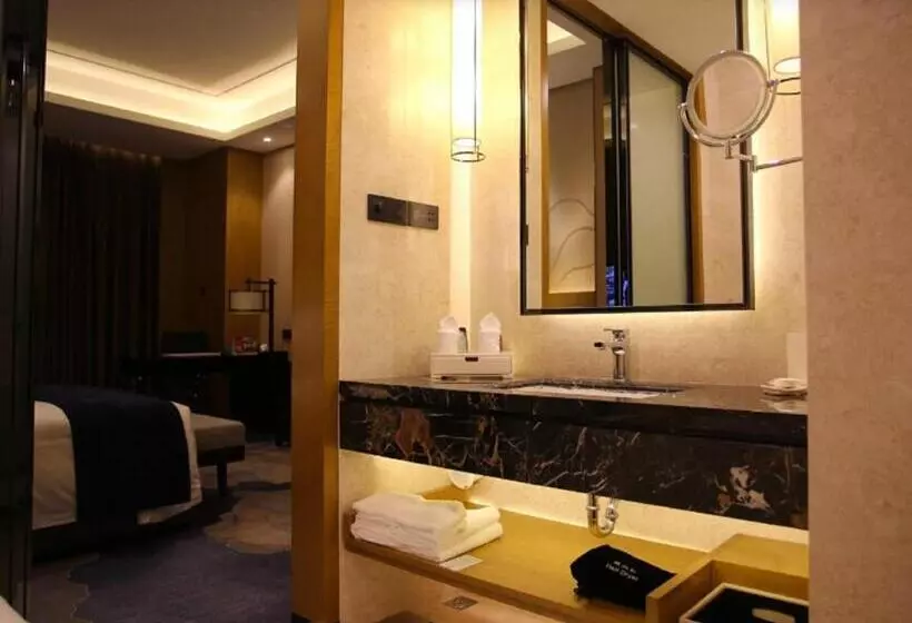 اتاق لوکس, Wyndham Chongqing Yuelai