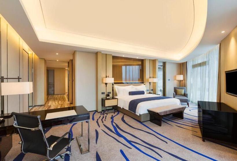 Suite Llit King, Wyndham Chongqing Yuelai